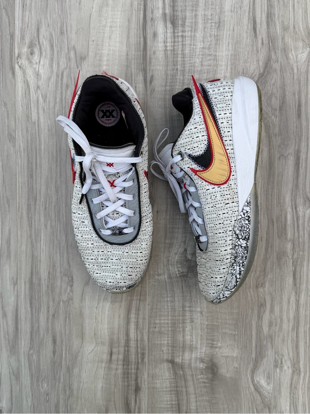 Nike LeBron 20 'The Debut' basketball sneakers